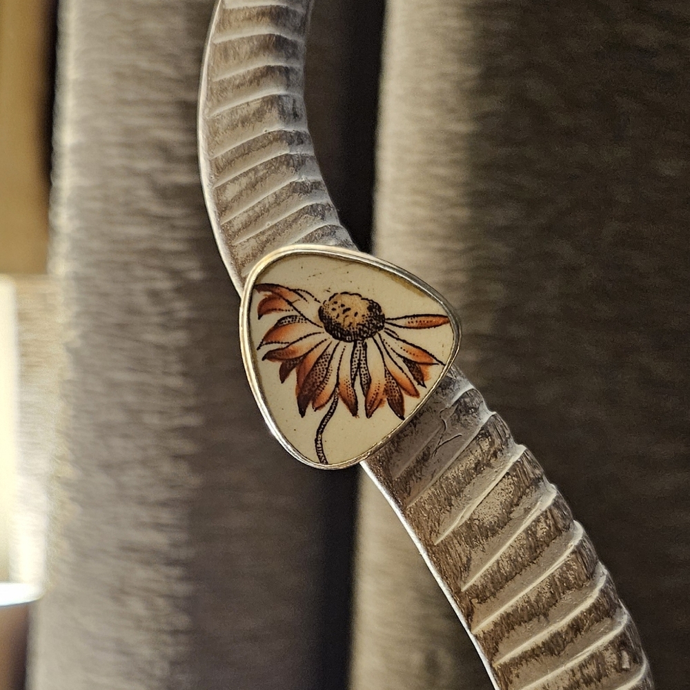 Ceramic Flower Ring
